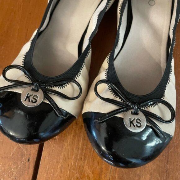 Cap Toe Black Patent Ballerina Flats Slip On Shoes - Picture 3 of 9